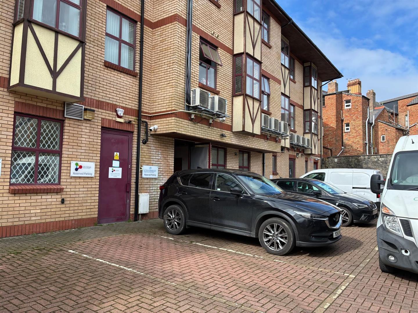 Unit 3 Stangate House, Stanwell Road, Penarth, CF64 2AA